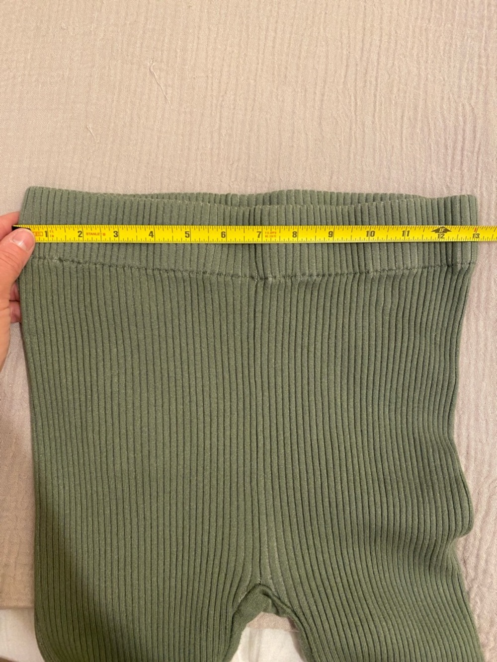 lunya Olive Ribbed Leggings. Size M - Picture 7 of 10